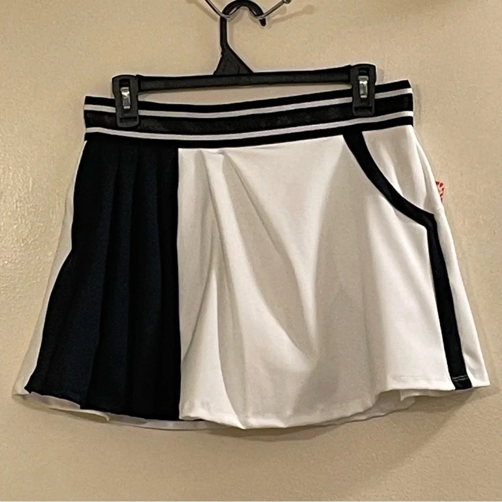 FP MOVEMENT by FREE PEOPLE Round Robin Skort in White - Picture 7 of 12